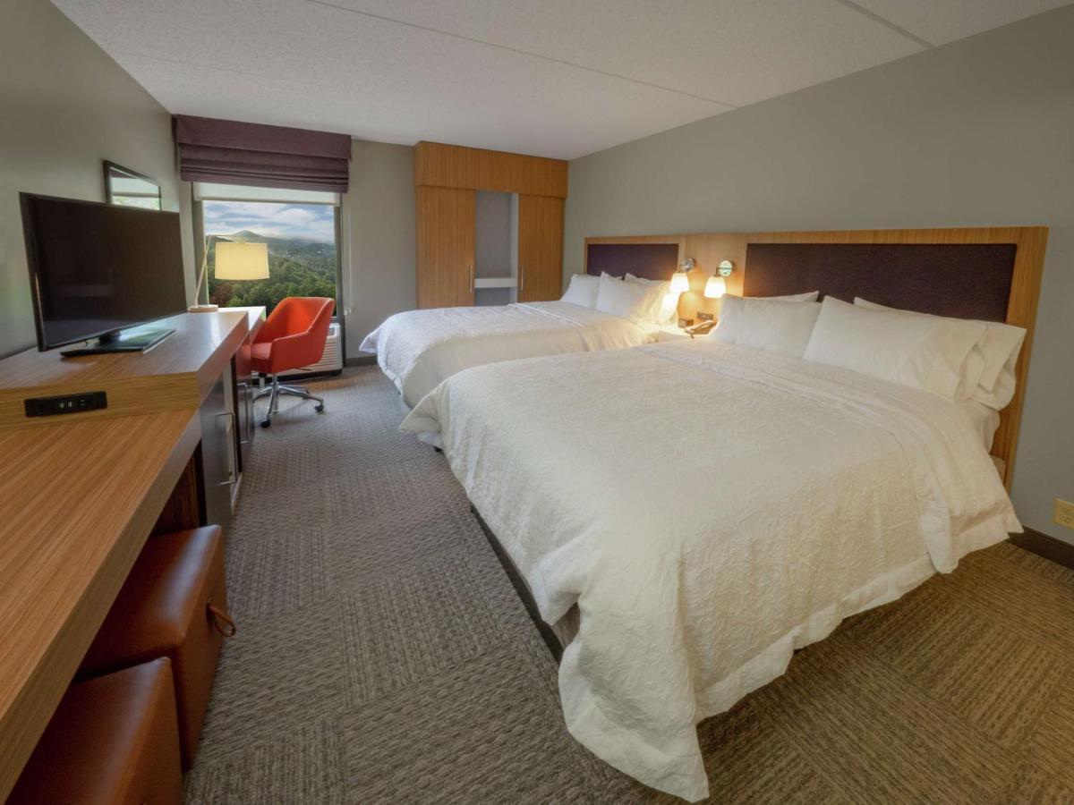 Hampton Inn Hazleton Exterior foto